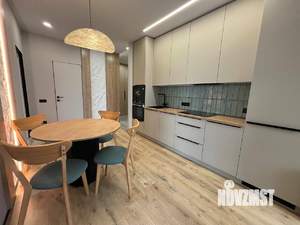 3-к квартира, вторичка, 65м2, 27/29 этаж