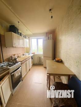 4-к квартира, вторичка, 64м2, 4/10 этаж