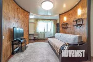 2-к квартира, вторичка, 44м2, 4/4 этаж