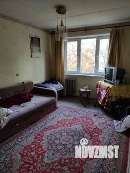 2-к квартира, вторичка, 40м2, 3/5 этаж