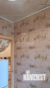 2-к квартира, вторичка, 42м2, 1/3 этаж