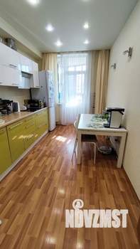 2-к квартира, вторичка, 64м2, 2/25 этаж