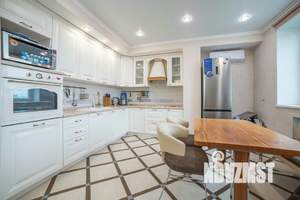 2-к квартира, вторичка, 68м2, 13/23 этаж