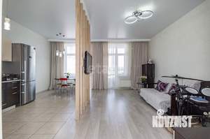 2-к квартира, вторичка, 65м2, 1/4 этаж