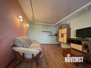 2-к квартира, вторичка, 60м2, 9/9 этаж