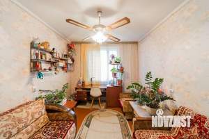 3-к квартира, вторичка, 64м2, 8/9 этаж