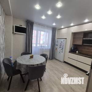 3-к квартира, вторичка, 100м2, 3/8 этаж