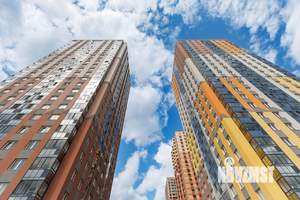 2-к квартира, вторичка, 71м2, 1/19 этаж