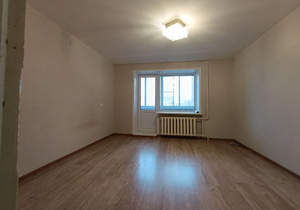 33-к квартира, вторичка, 64м2, 4/9 этаж