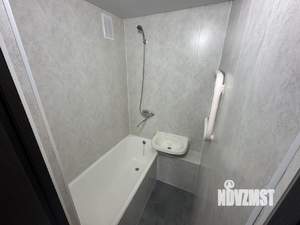 4-к квартира, вторичка, 64м2, 9/9 этаж