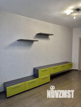 2-к квартира, вторичка, 70м2, 21/27 этаж