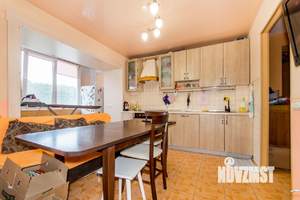 2-к квартира, вторичка, 62м2, 3/10 этаж