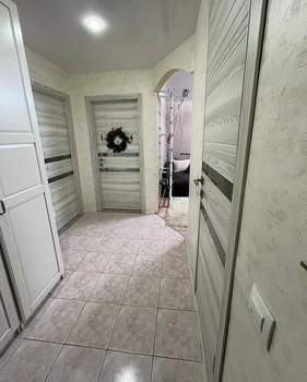 3-к квартира, вторичка, 58м2, 2/5 этаж