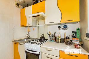 2-к квартира, вторичка, 37м2, 1/9 этаж