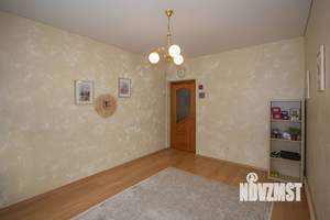 3-к квартира, вторичка, 106м2, 2/13 этаж