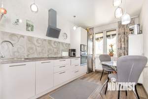 2-к квартира, вторичка, 57м2, 1/16 этаж