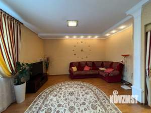 4-к квартира, вторичка, 100м2, 5/5 этаж