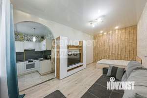 2-к квартира, вторичка, 45м2, 1/4 этаж