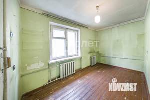 4-к квартира, вторичка, 62м2, 5/5 этаж