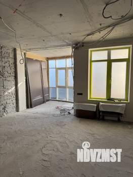 Студия квартира, вторичка, 135м2, 5/10 этаж