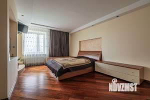 3-к квартира, вторичка, 119м2, 10/16 этаж