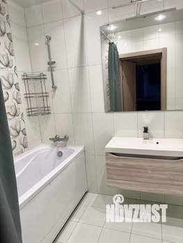 2-к квартира, вторичка, 70м2, 21/27 этаж