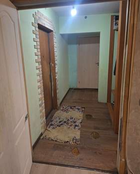 2-к квартира, вторичка, 48м2, 1/1 этаж