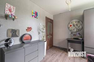 4-к квартира, вторичка, 64м2, 2/9 этаж