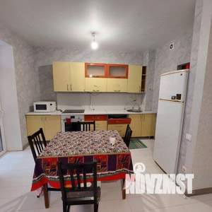 Студия квартира, вторичка, 72м2, 9/9 этаж