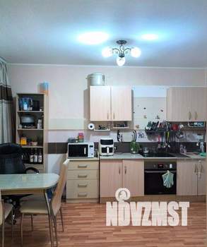 2-к квартира, вторичка, 69м2, 1/10 этаж