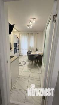 2-к квартира, вторичка, 60м2, 1/3 этаж