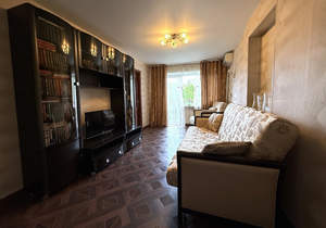 3-к квартира, вторичка, 54м2, 4/5 этаж