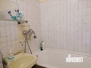 3-к квартира, вторичка, 58м2, 8/9 этаж