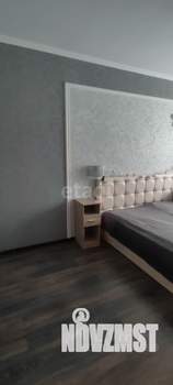 2-к квартира, вторичка, 60м2, 3/18 этаж