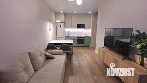 2-к квартира, вторичка, 54м2, 18/32 этаж