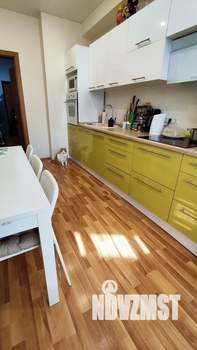 2-к квартира, вторичка, 64м2, 2/25 этаж