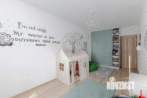 3-к квартира, вторичка, 82м2, 8/9 этаж