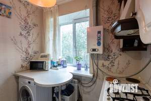 3-к квартира, вторичка, 53м2, 1/3 этаж