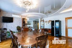 4-к квартира, вторичка, 181м2, 8/9 этаж