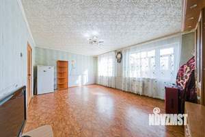 3-к квартира, вторичка, 70м2, 2/9 этаж