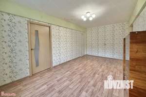 2-к квартира, вторичка, 42м2, 1/5 этаж