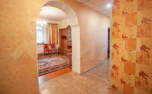 3-к квартира, вторичка, 70м2, 1/2 этаж