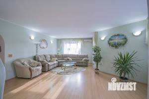 3-к квартира, вторичка, 115м2, 1/12 этаж
