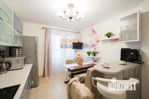 2-к квартира, вторичка, 61м2, 15/15 этаж