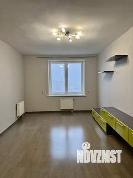 2-к квартира, вторичка, 70м2, 21/27 этаж