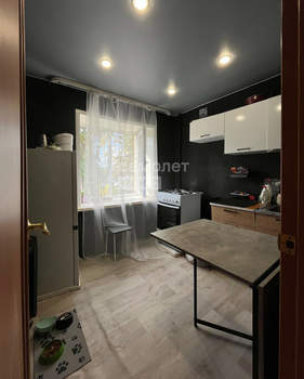 2-к квартира, вторичка, 43м2, 3/5 этаж