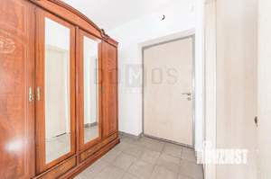 4-к квартира, вторичка, 94м2, 1/14 этаж