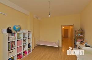 3-к квартира, вторичка, 125м2, 3/15 этаж