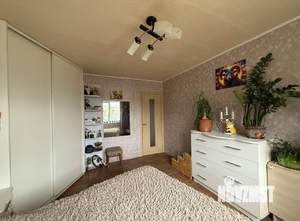 4-к квартира, вторичка, 79м2, 8/9 этаж