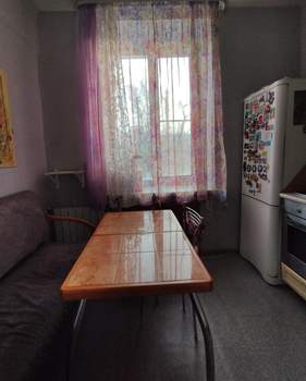 2-к квартира, вторичка, 43м2, 3/5 этаж